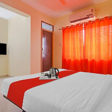OYO 90936 Dk Reddy Square Hotel Hyderabad Eksteriør billede